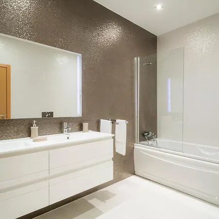 View By Blue Diamond 101 Apartment