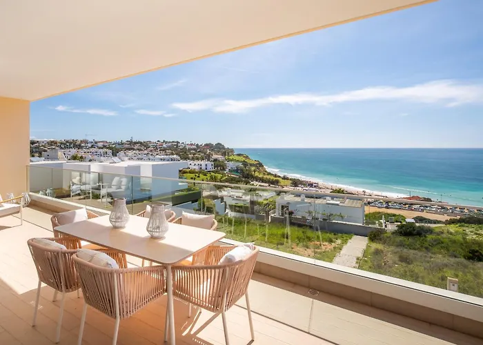 View By Blue Diamond 101 ラゴス